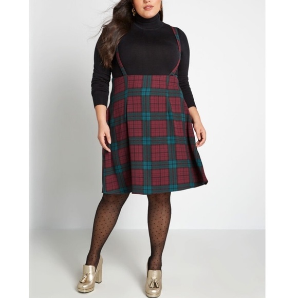 Modcloth Dresses & Skirts - ModCloth holiday winter plaid overall skirt NWT